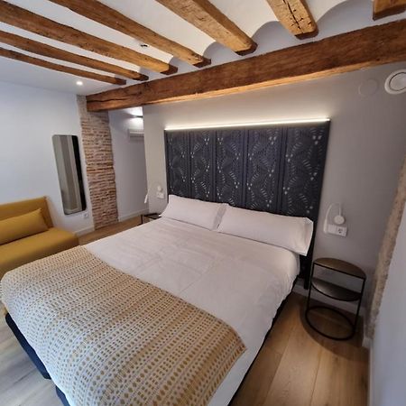 Hostal La Rua Estella Extérieur photo