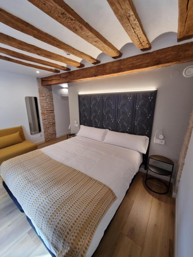 Hostal La Rua Estella Extérieur photo