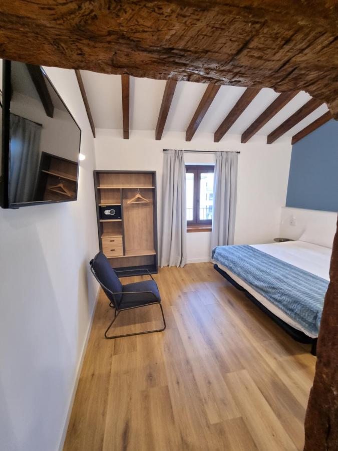 Hostal La Rua Estella Extérieur photo